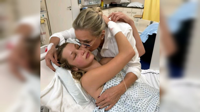 Bella Hadid dirawat karena sakit Lyme. [Istimewa]